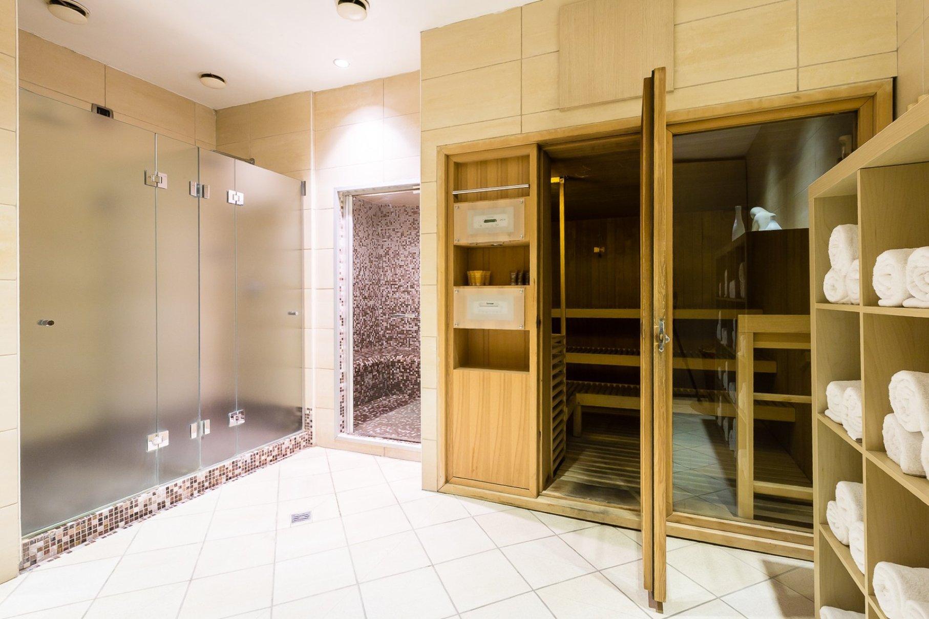 Crowne Plaza Milan - Malpensa Airport By Ihg Hotel Case Nuove  Exterior foto