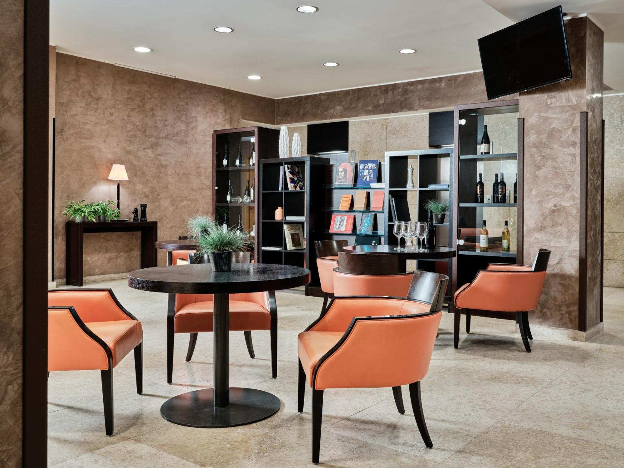 Crowne Plaza Milan - Malpensa Airport By Ihg Hotel Case Nuove  Exterior foto