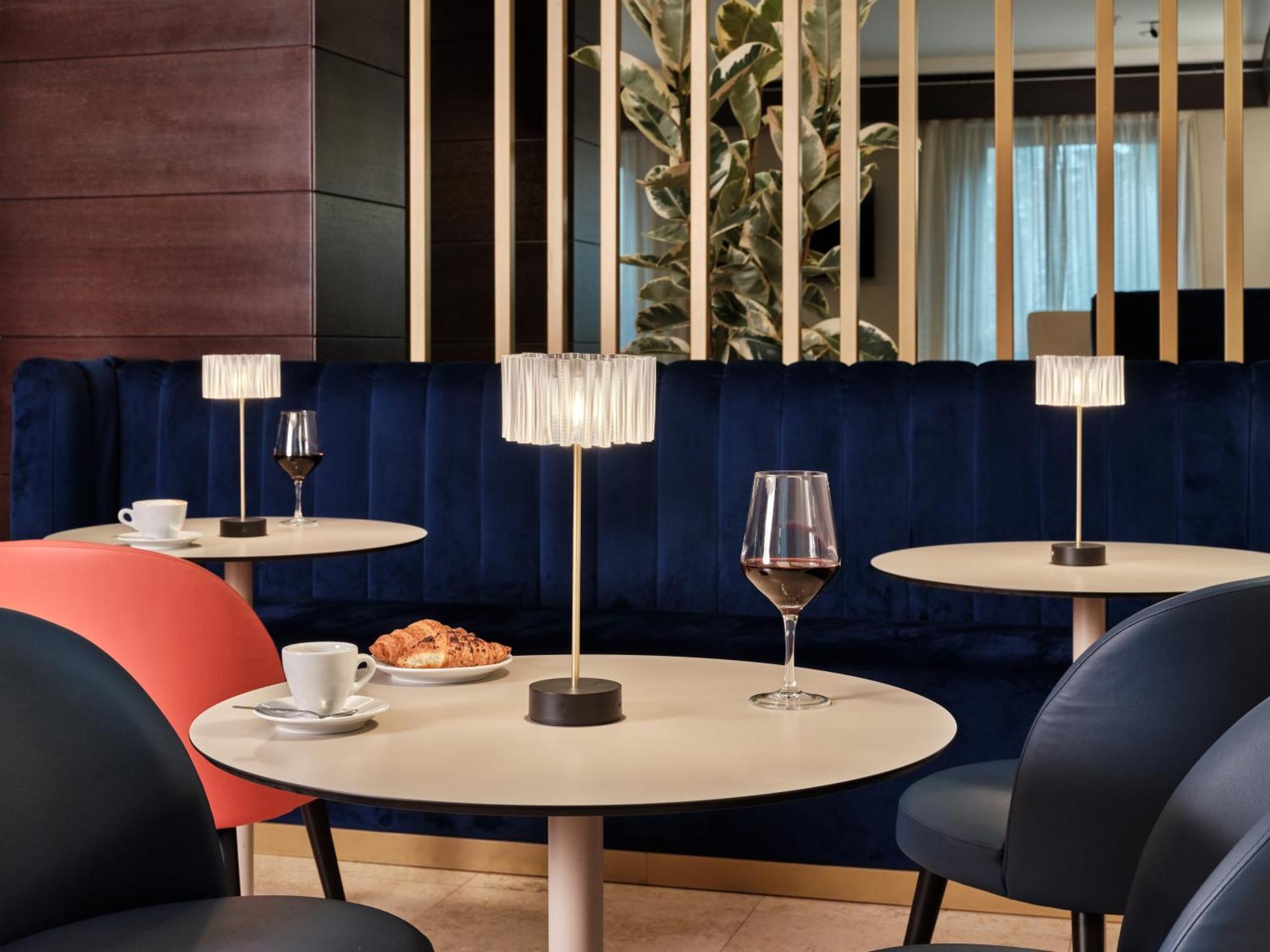 Crowne Plaza Milan - Malpensa Airport By Ihg Hotel Case Nuove  Exterior foto
